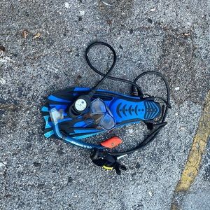 Scub diver equipment